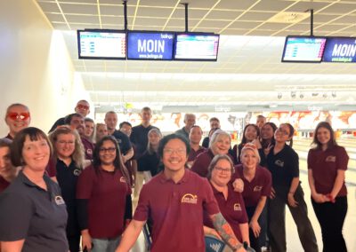 Ein Bild vom Team beim Bowlingabend
